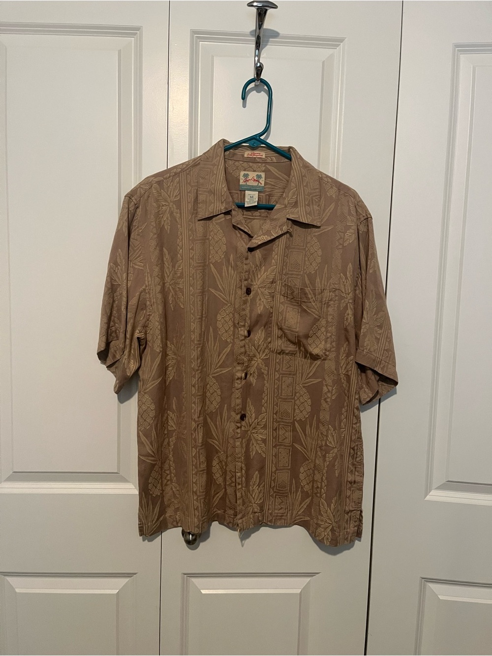 Reyn Spooner 100% Silk Jacquard Tan Aloha Shirt, Men’s Medium, EUC